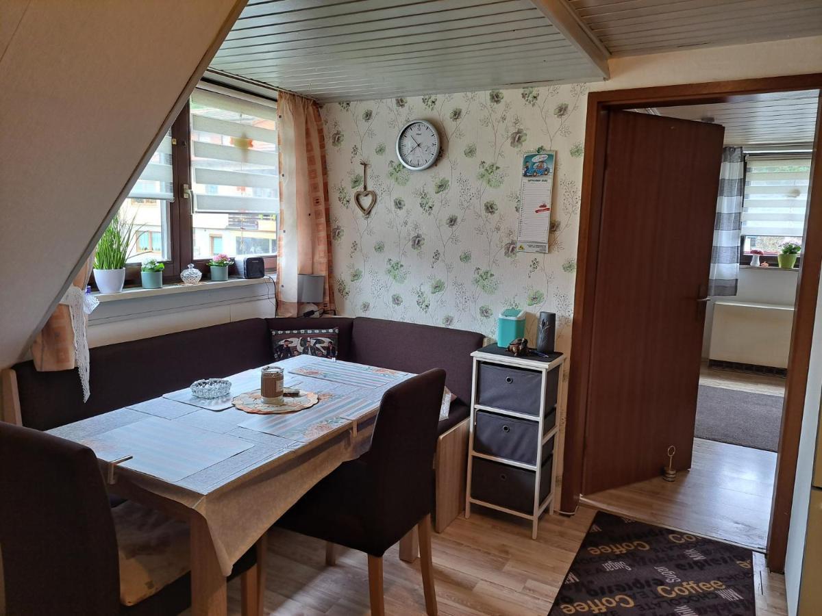 Ferienwohnung Sonja Mit Garten Und Freisitz Steinwiesen Extérieur photo