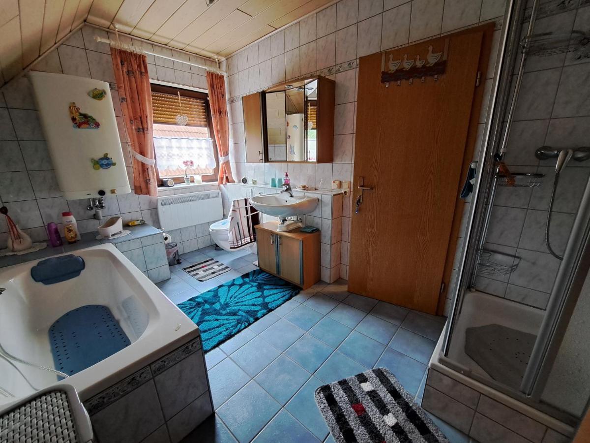 Ferienwohnung Sonja Mit Garten Und Freisitz Steinwiesen Extérieur photo